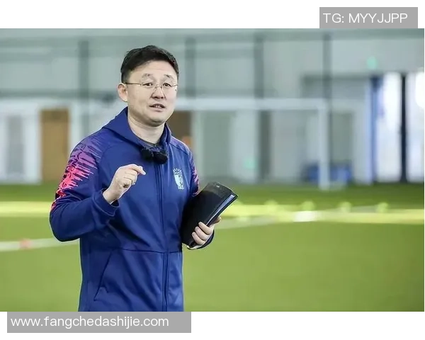 冰岛足球明星崛起之路探索从青训到国际舞台的拼搏与荣耀 冰岛足球明星崛起之路探索从青训到国际舞台的拼搏与荣耀